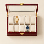 Top view of the 10 slot lacquered watch box with a 36 mm and a 40 mm watch