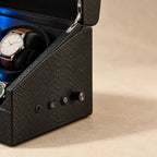 Control knobs on the side of the winder box