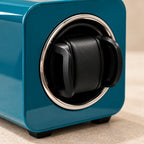 Close-up of the adjustable holder and chrome ring
