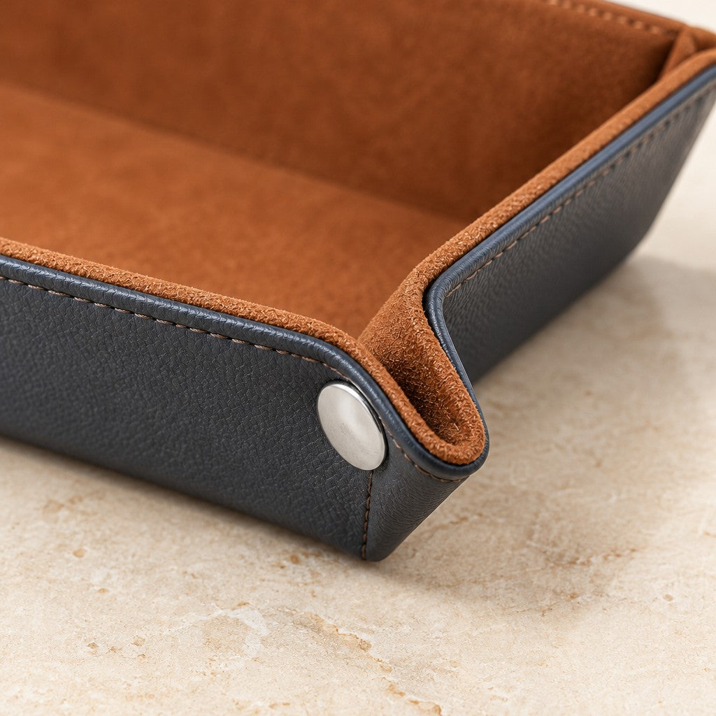 Close-up of the foldable valet tray materials and finish