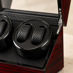 Close-up of the pillows and lid hinge